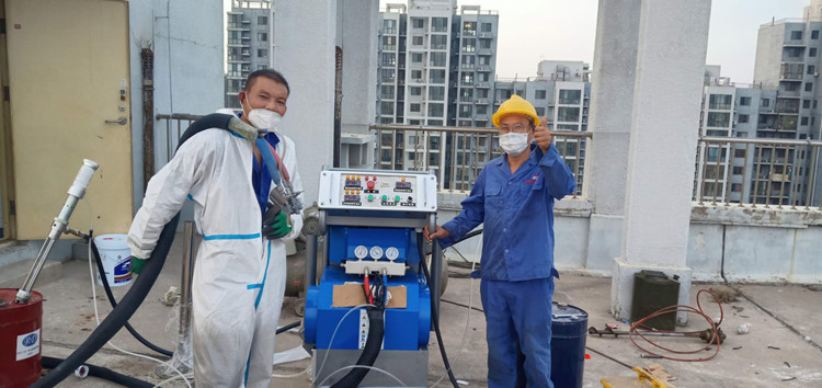 聚脲噴涂機 聚脲噴涂機